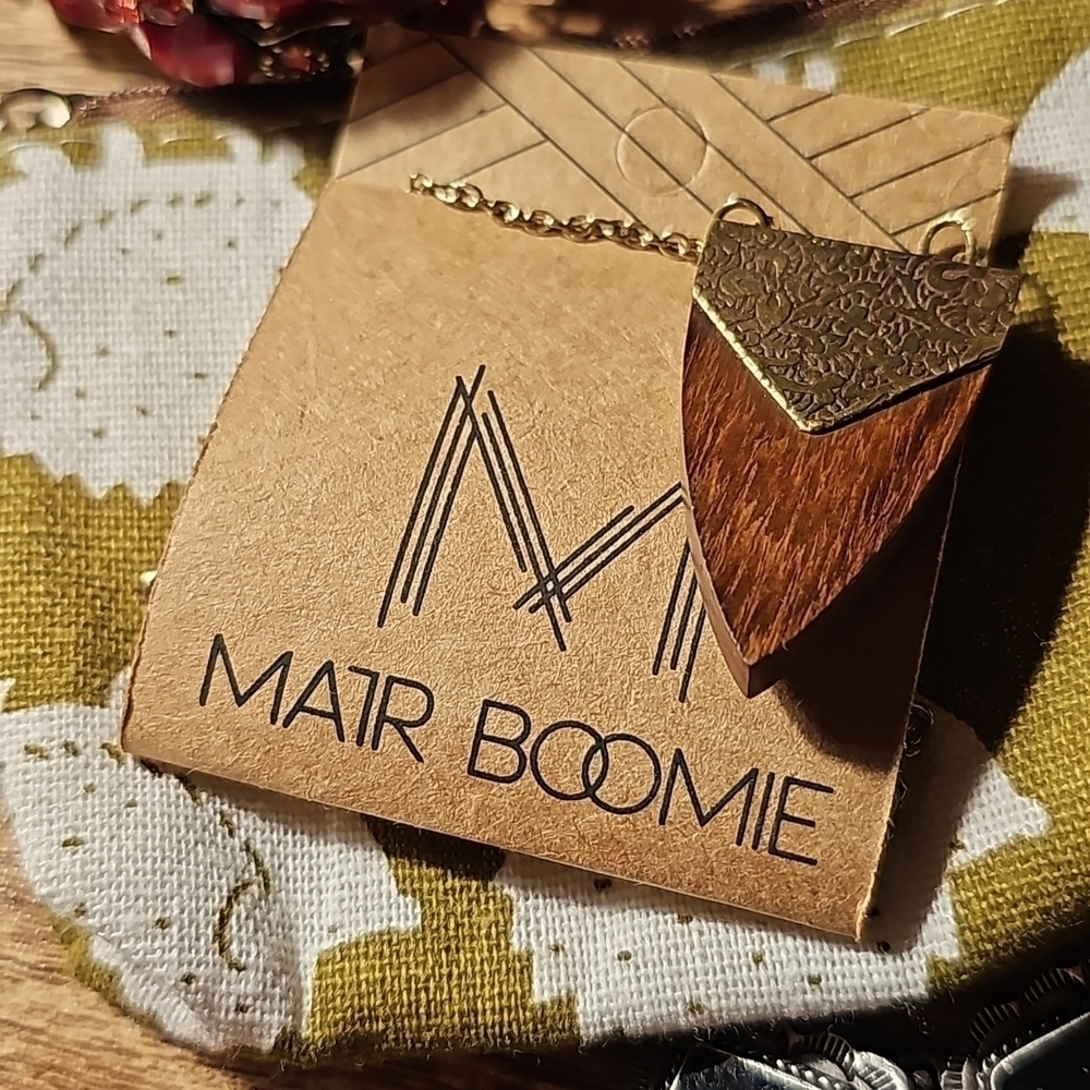 Mair Boomie Wood Necklace
